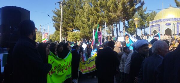 استکبار ستیزی از جنس راهپیمایی در زاوه