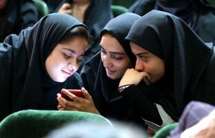 توصیه‌هایی به والدین برای کنترل فضای فضای مجازی در آستانه سال تحصیلی جدید