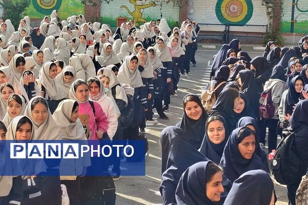 آغاز سال تحصیلی جدید در دبیرستان زینبیه۲