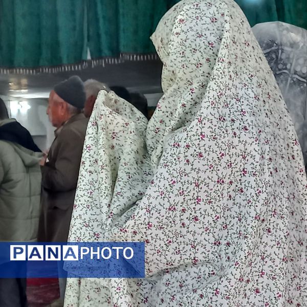 اقامه باشکوه نماز عید سعید فطر در روستای گزکوه 