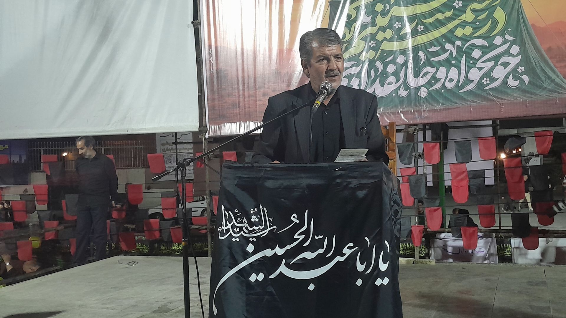 خروش شبانه ملت علیه استکبار در میعادگاه عاشورایی