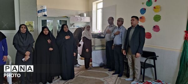 جشن جوانه‌ها در مدرسه زینبیه فین