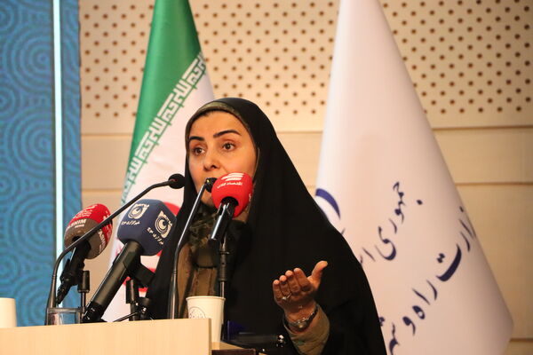  جلسه شورای توسعه و برنامه‌ریزی استان کردستان با حضور وزیر راه و شهرسازی 