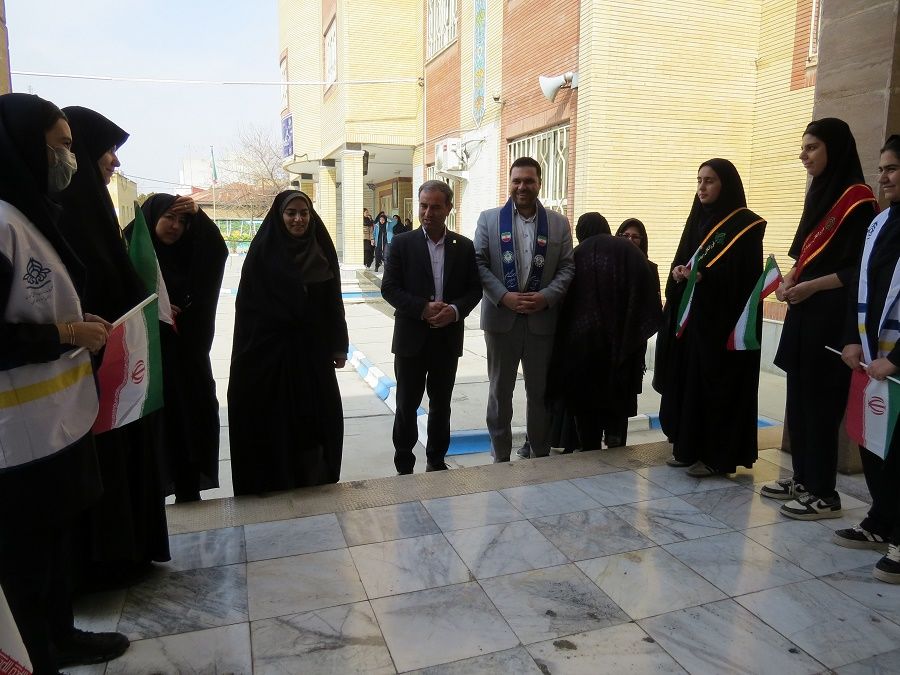 همایش پیشگیری از آسیب‌های چهارشنبه سوری در دبیرستان نرجس بجنورد