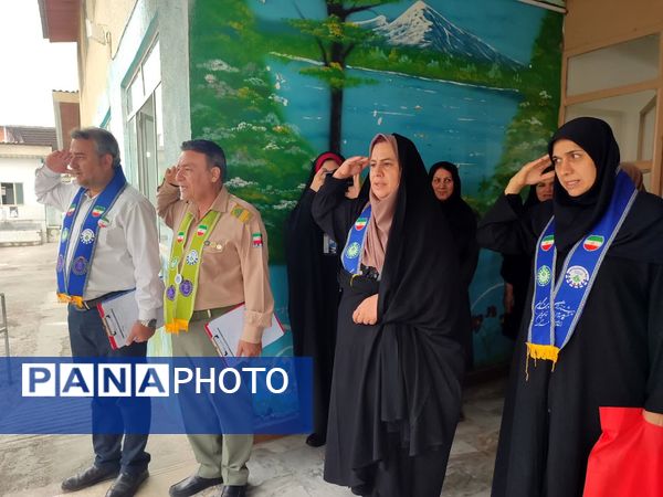 حضور ارزیابان کشوری سازمان دانش‌آموزی در مدارس قائمشهر