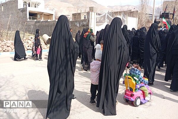 حضورخودجوش مردم سادات شهر بار به مناسبت شهادت حضرت آیت الله خامنه ای 