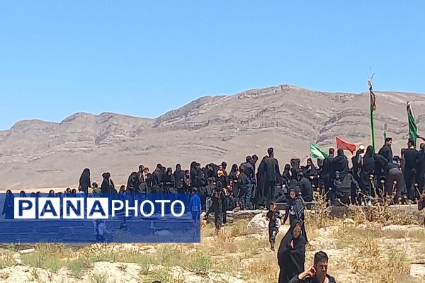 مراسم گرامیداشت تاسوعای حسینی در روستای گزکوه 