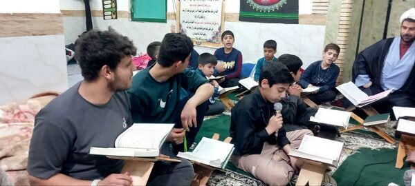 مسجد صاحب‌الزمان فدافن صحنه‌ی شکوفایی معنویت نوجوانان در آیین اعتکاف