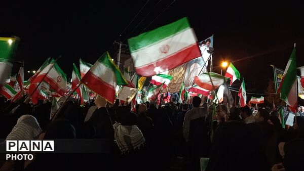 باران، صحنه را تماشایی تر کرد 