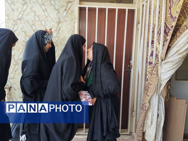 دیدار اعضای انجمن اسلامی هنرستان بصیرت آشخانه با همسر جانباز رسایی پور