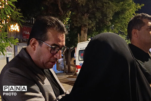 محفل انس با قرآن دانش‌آموزی در بزرگداشت مقام رهبر شهید در بجنورد
