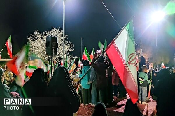 صدای ایستادگی در شب‌های خیابان شهر بار