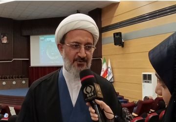 آیین تقدیر از ۷ دانش آموز پژوهشگر و فناور برتر استان قم 