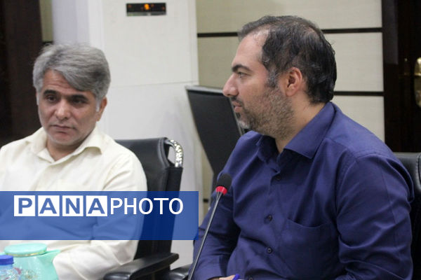 نشست ستاد استانی انتخابات دوازدهمین دوره مجلس دانش‌آموزی استان بوشهر