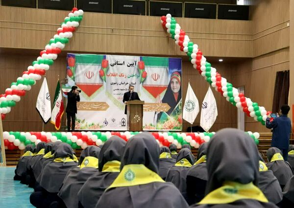 آیین استانی نواختن زنگ انقلاب استان خراسان رضوی در ناحیه ۵ مشهد