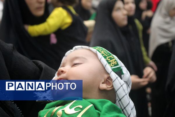 اجتماع بزرگ شیرخوارگان حسینی در حسینیه ثارالله یاسوج