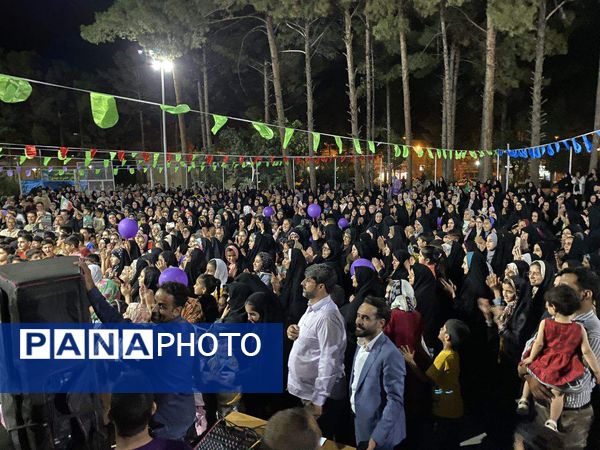 جشن بزرگ دهه امامت و ولایت شهرستان مه‌ولات