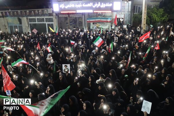 اجتماع شبانه کودکان و نوجوانان با «سلام فرمانده»