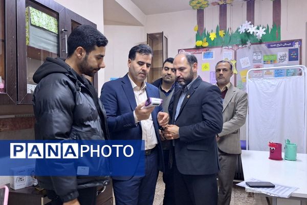 افتتاح اتاق بهداشت در آموزشگاه جعفریه با حضور مدیر آموزش و پرورش پیشوا