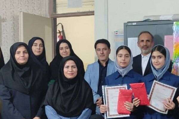 گفت‌وگوی خلاق دردبیرستان فاطمه‌الزهرا؛ نشست مشترک ناشر، معاونین و دانش‌آموزان نویسنده برای رفع چالش‌ها