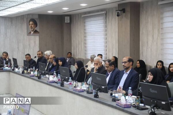 پنجمین نشست شورای آموزش‌وپرورش هرمزگان
