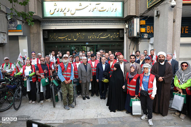 در آیین دیدار و تجلیل از سفیران دوستی و مدرسه‌سازی ترکیه چه گذشت؟/ همدلی ملت ایران و ترکیه، پیام روشنی برای جهان دارد
