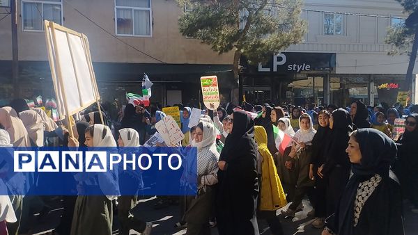 اقتدار ملت ایران در راهپیمایی روز ۱۳ آبان شهرستان خلیل‌آباد 
