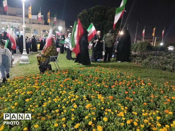 اهتزاز همیشگی پرچم سه رنگ کشورمان