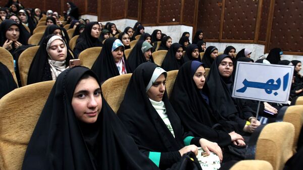 برگزاری مسابقات قرآنی دانش‌آموزان دختر زنجانی