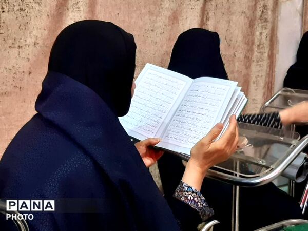 مراسم عزادای بانوان در حرم حضرت معصومه(س)