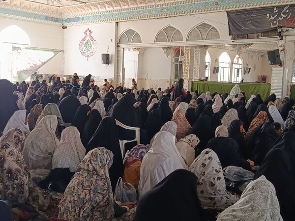 نماز جمعه در شهرستان کاشمر 