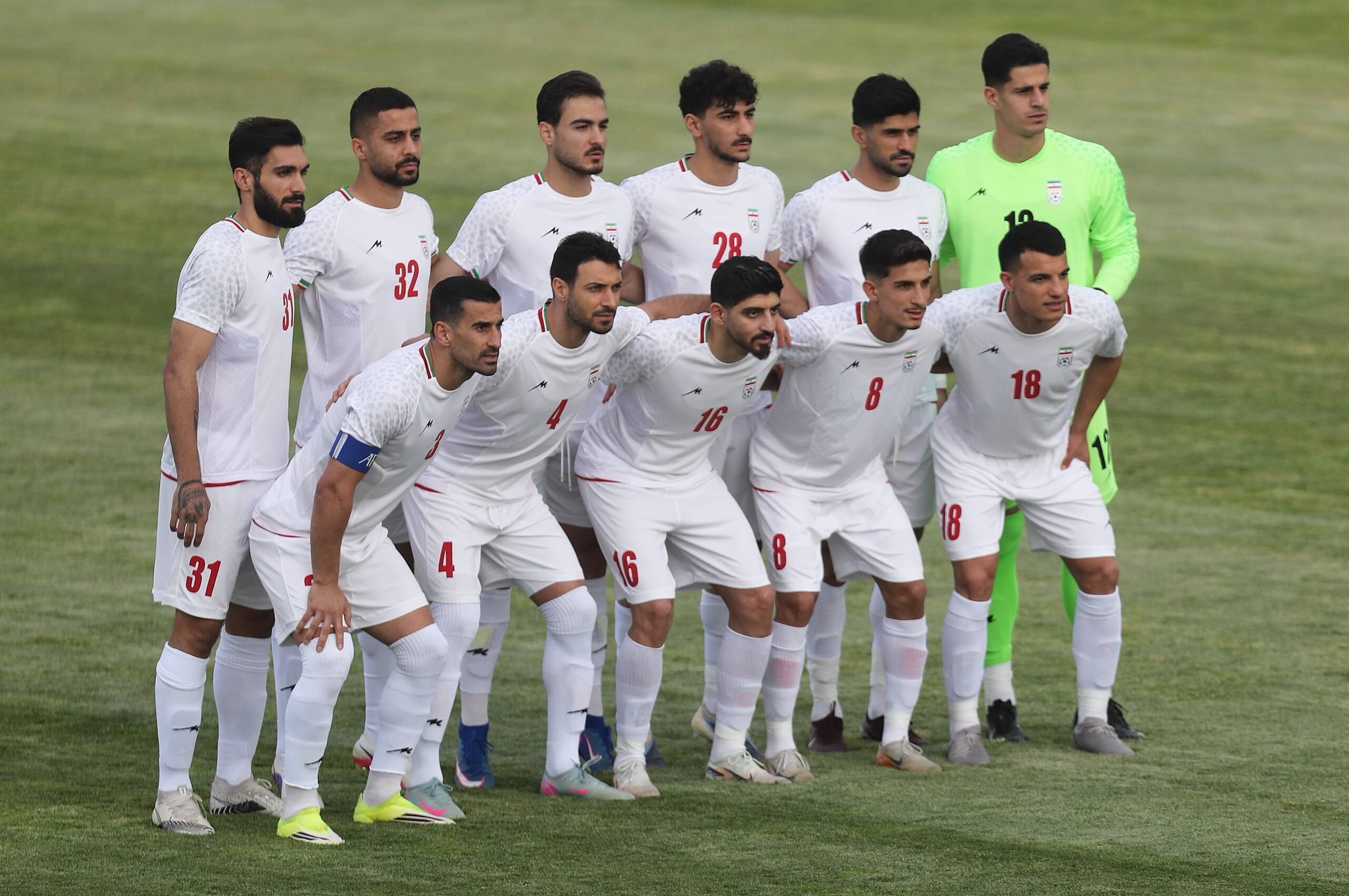 اسبقیان: تیم ملی فوتبال مورد حمایت دولت و نیروهای مسلح است