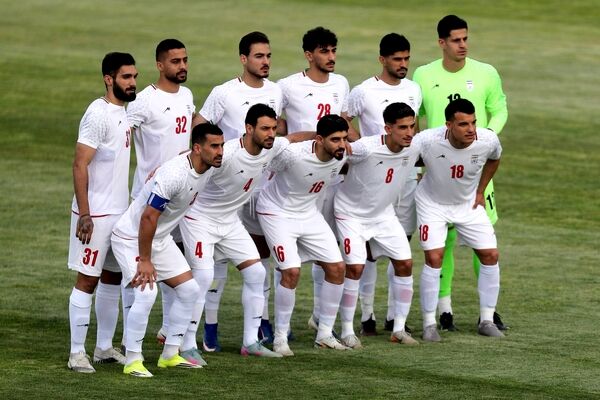 اسبقیان: تیم ملی فوتبال مورد حمایت دولت و نیروهای مسلح است