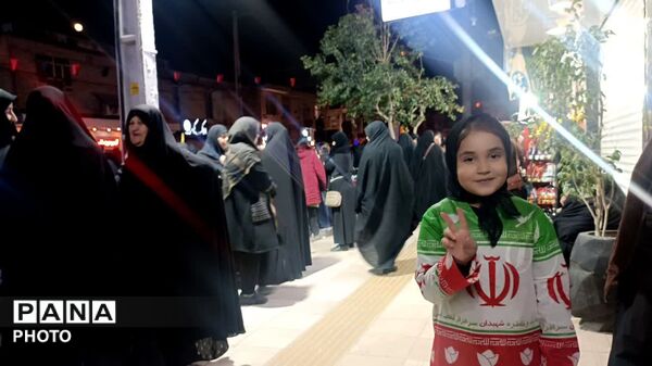 مردم بندرگز پای نظام‌ماندند