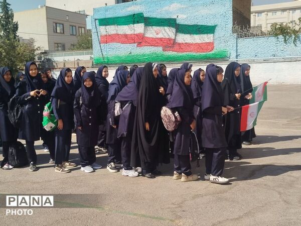 جشن جوانه ها در مدرسه انیس خوشقدم ناحیه دو