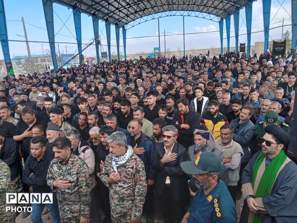 مراسم تشیع پیکر مطهر شهید علی اکبر خوافی در میان‌جلگه روستای سالاری 