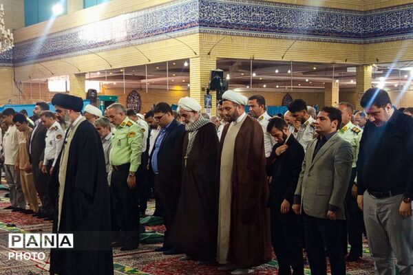 نماز جمعه بهارستان؛ تجلی وحدت با حضور دانش‌آموزان