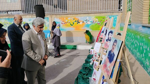  طنین زنگ انقلاب در مدرسه «طوبی» ناحیه ۶ مشهد