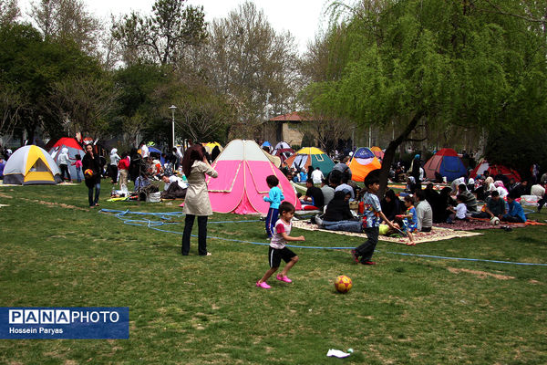 ۱۳ فروردین روز دوستی با طبیعت