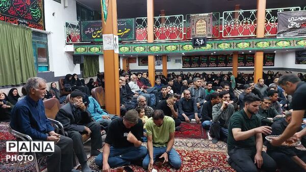 حضور استاندار خراسان جنوبی در جمع عزاداران روستاهای « رزگ » و « شوکت آباد » بیرجند 