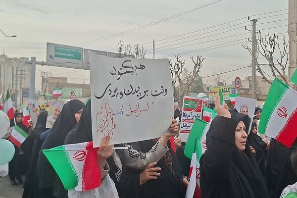 ۲۲ بهمن، میعادگاه حضور آگاهانه مردم قرچک در صحنه