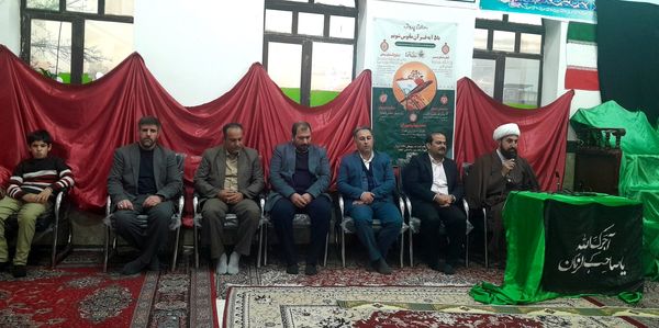 خلوتی در مسجد برای شنیدن صدای قلب و نزدیکی به پروردگار