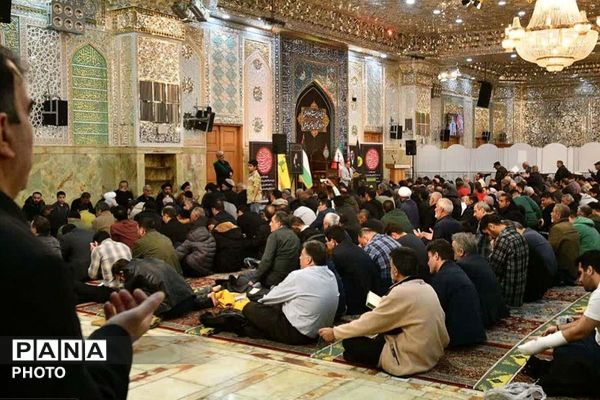 برپایی نماز عید سعید فطر در حرم حضرت عبدالعظیم حسنی (ع)