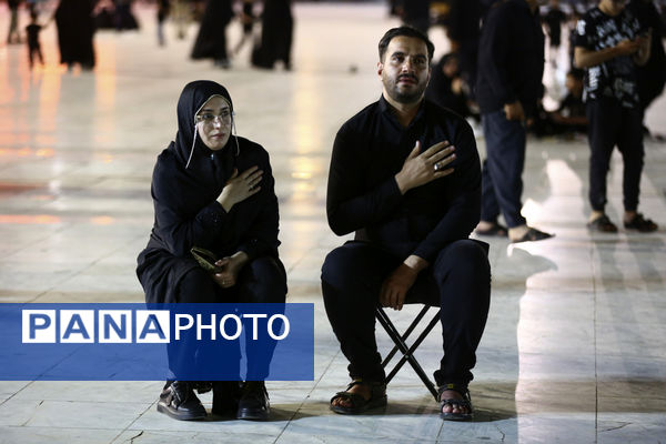 حال و هوای مسجد جمکران در شب عاشورای حسینی(ع)