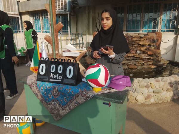 هفته تربیت بدنی در مدرسه عترت پاکدشت