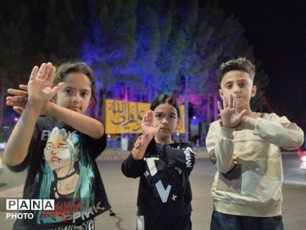 رشتخوار در شب غدیر؛ بیعتِ احساس با ولایت