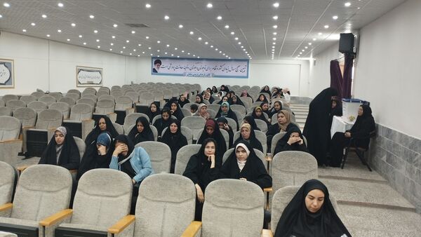 برگزاری همایش رای‌اولی‌ها در خلیل‌آباد