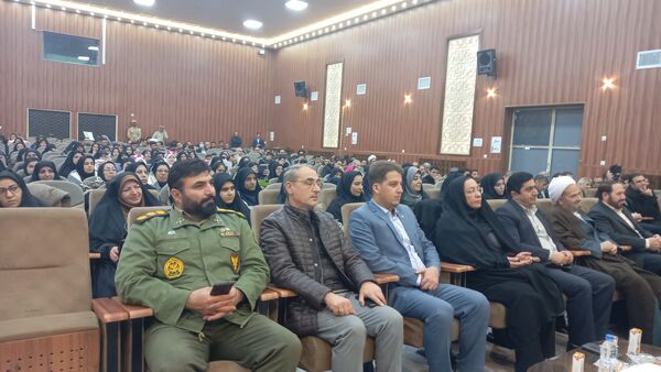 سی و یکمین اجلاس منطقه‌ای نماز دانش‌آموزان مراغه 