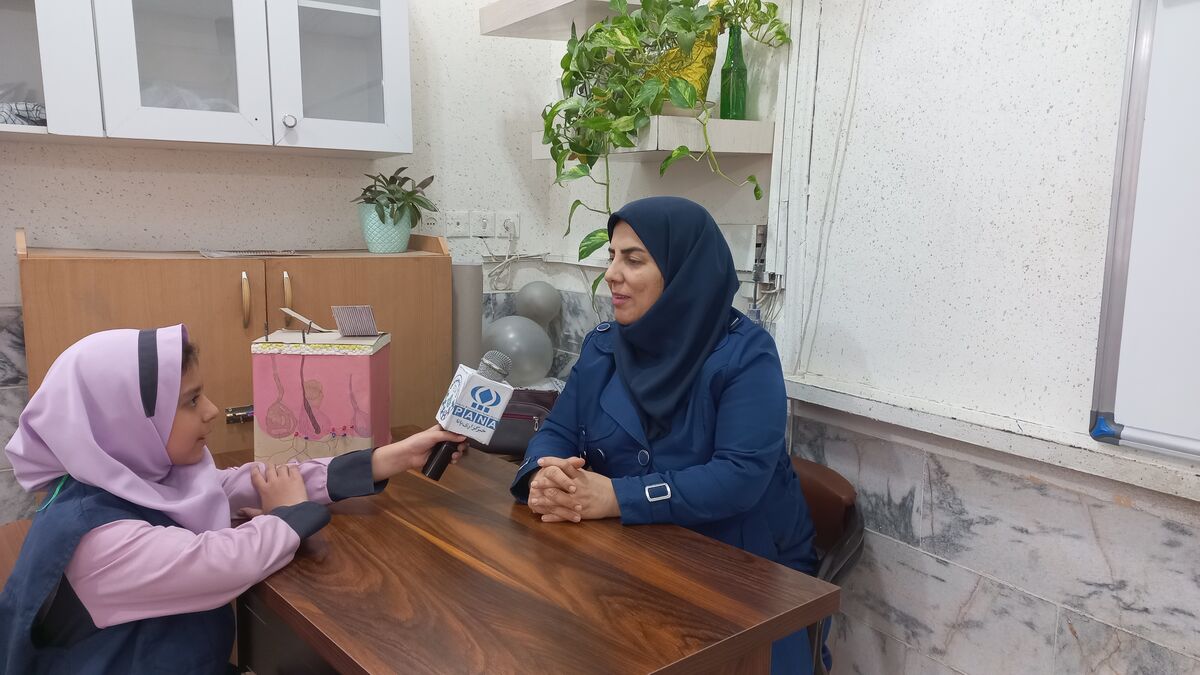 دانش‌آموزان باید با فعالیت‌های علمی و پژوهشی آشنا شوند
