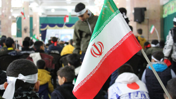 رونمایی از کتاب «سردار ایرانی» ویژه نوجوانان در قم